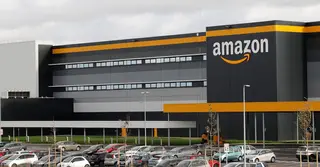 ৩০ হাজার কর্মী ছাঁটাই করবে অ্যামাজন